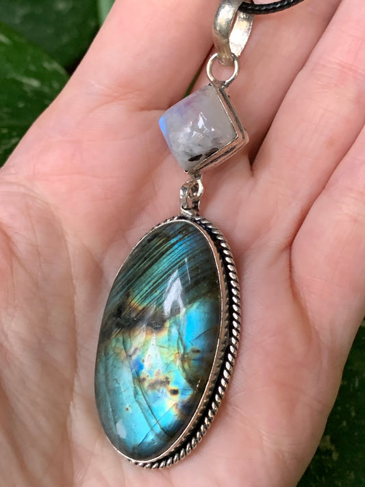 Rainbow Moonstone x Labradorite Necklace